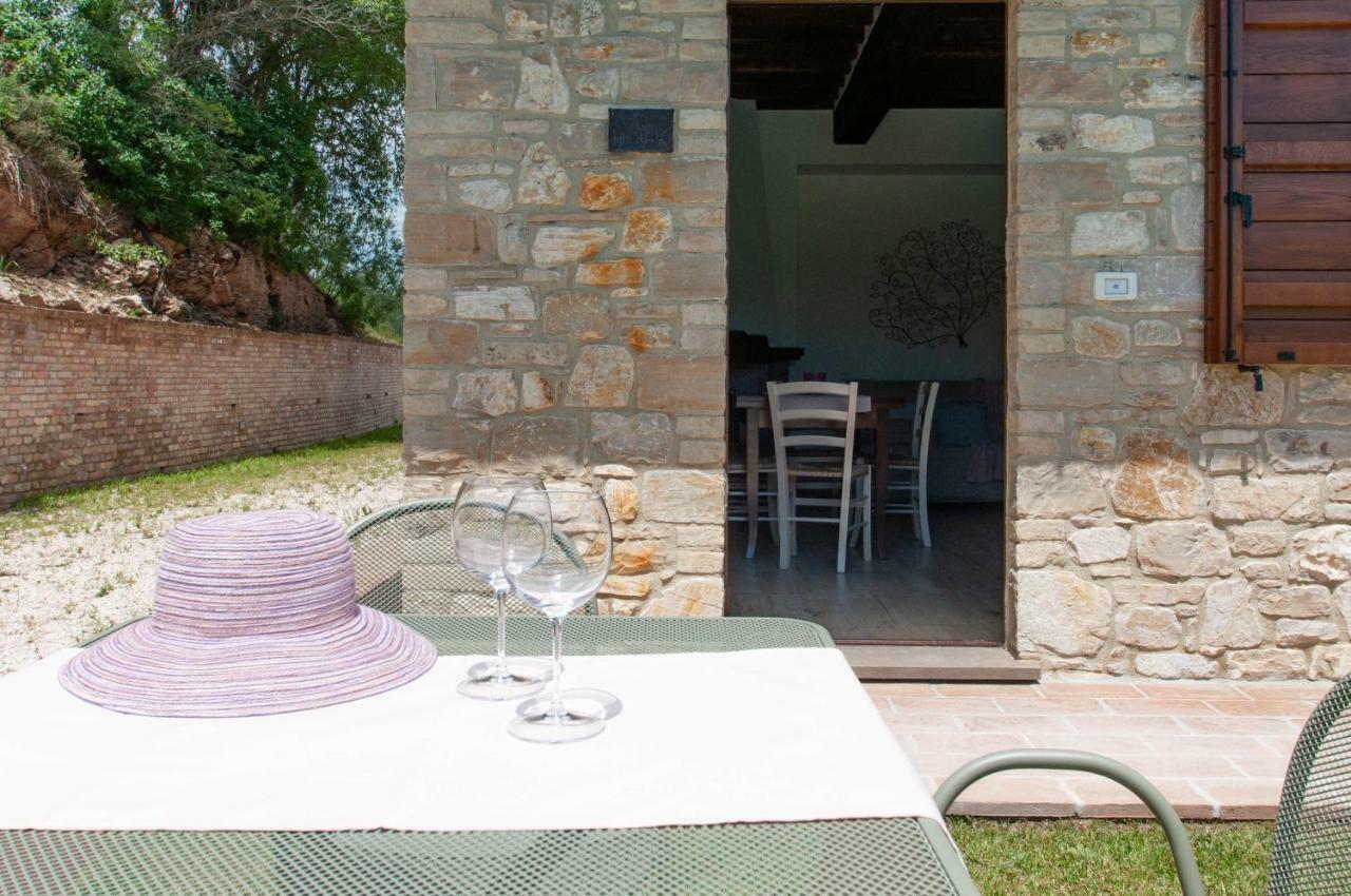 Agriturismo Molino Verde Montecchio  Eksteriør billede